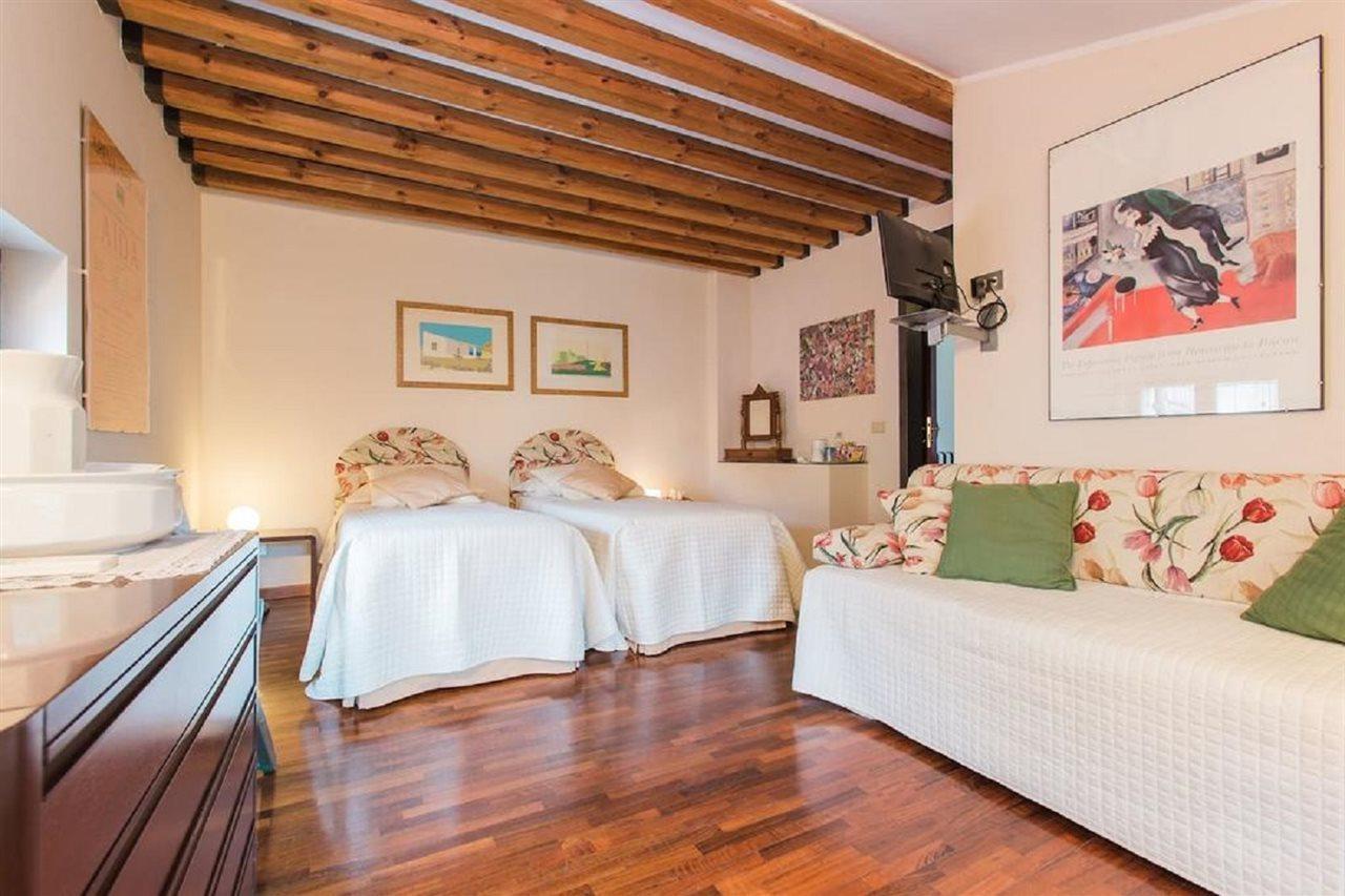 Cipriani Apartment เวโรนา ภายนอก รูปภาพ